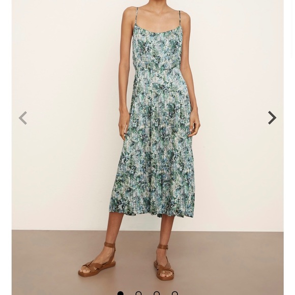 Vince Dresses & Skirts - Vince Floral Dress